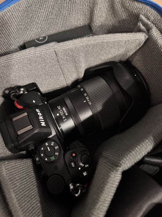 Aparat foto Nikon Z5 , factura si garantie , 350 de cadre facute