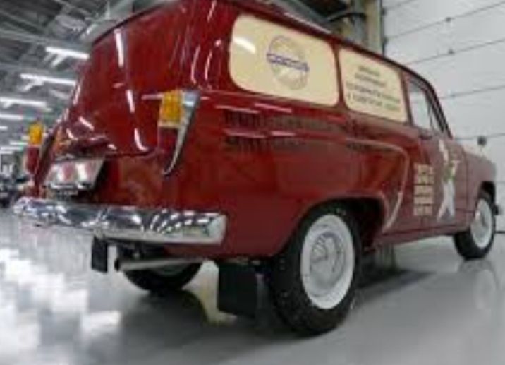 Москвич м 430 редкий малосиринни вариант.