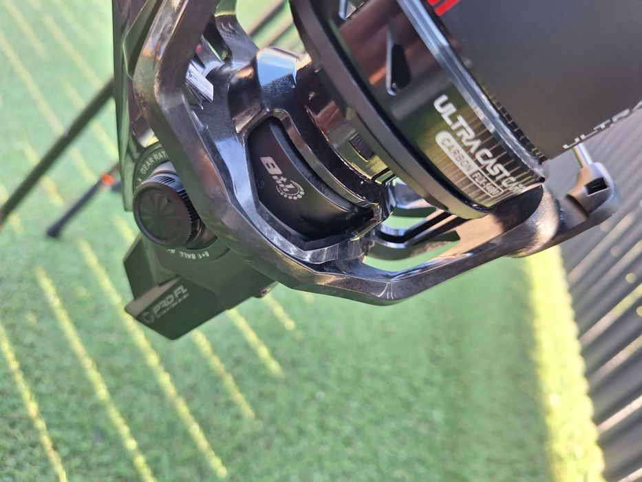 Set 4 Mulinete PRO FL Ultra Cast Flx 14000 Carbon
CARP CARBON FLX-1400