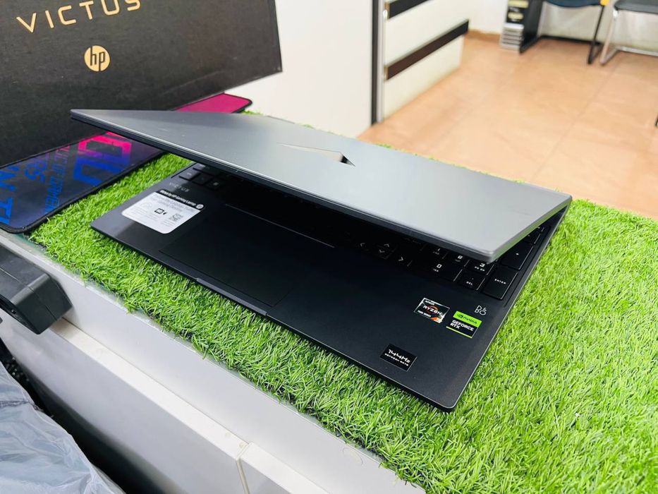 HP Victus Ryzen 5 RTX2050 8/512GB Gaming Laptop