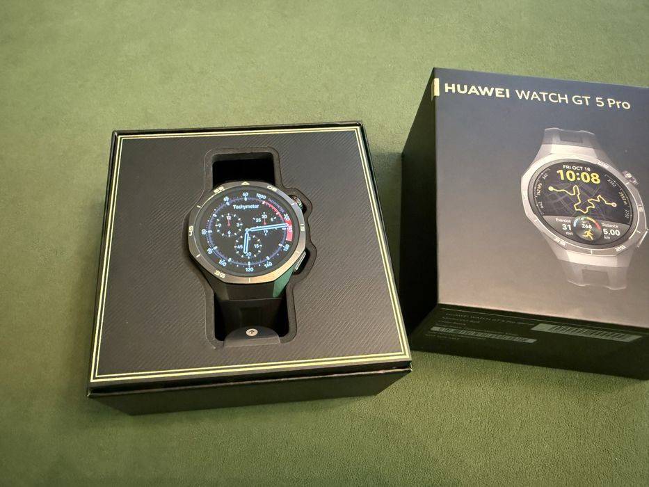 Ceas smartwatch Huawei GT 5 Pro, 46mm, stare impecabila, in cutie