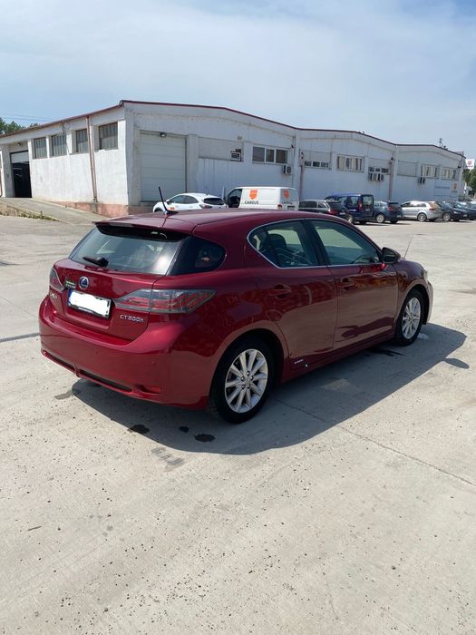 Lexus CT200h 2013