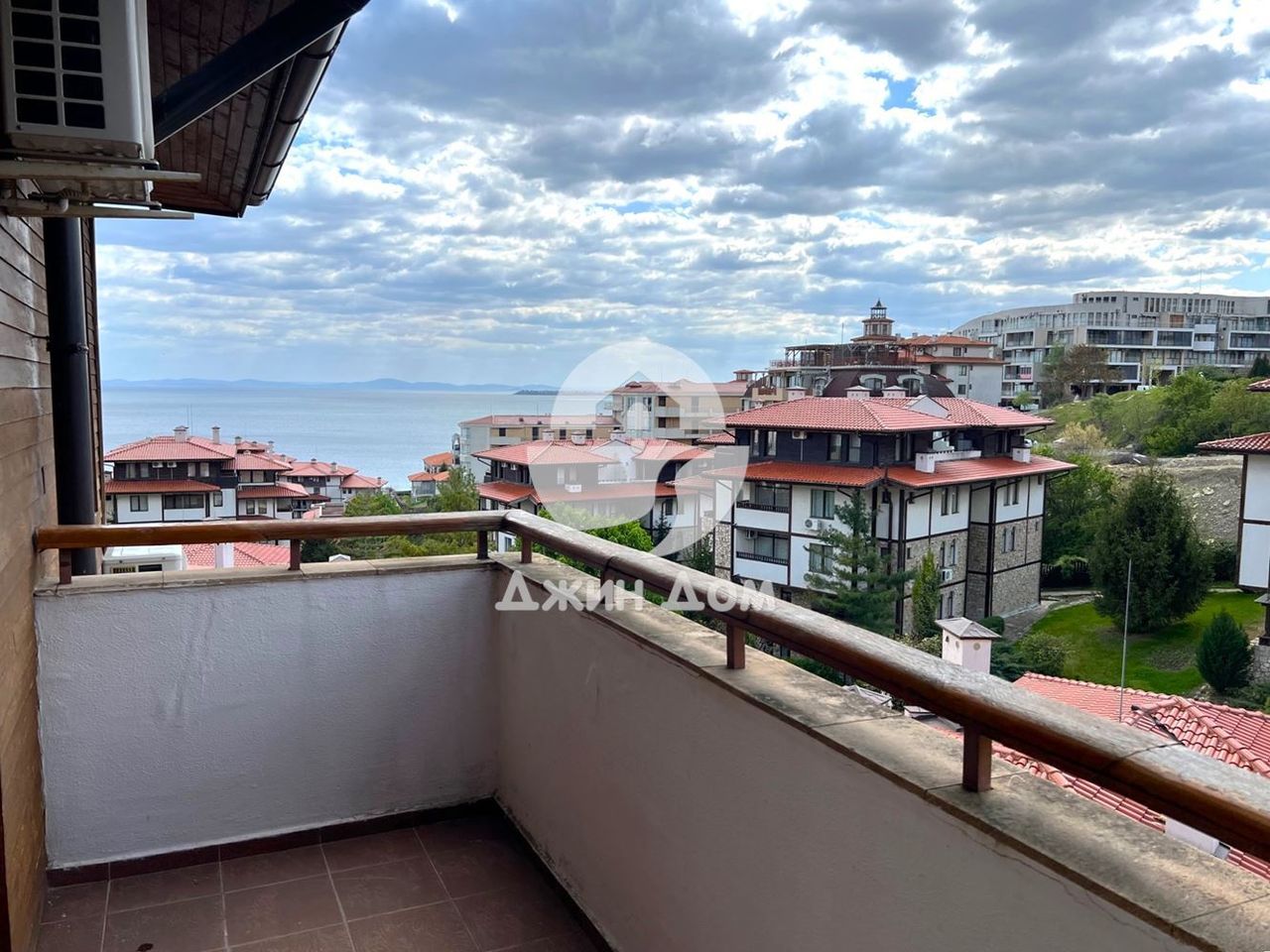 Продава се Тристаен апартамент в Свети Влас - 129 кв.м за 1047 €/кв.м - Снимка #9