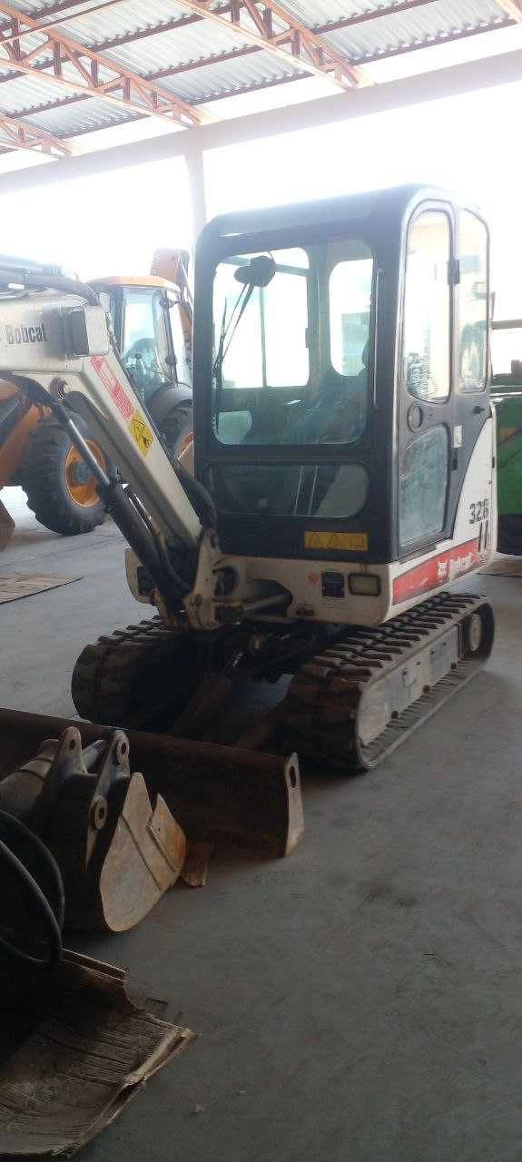 Мини экскаватор BOB CAT 328
