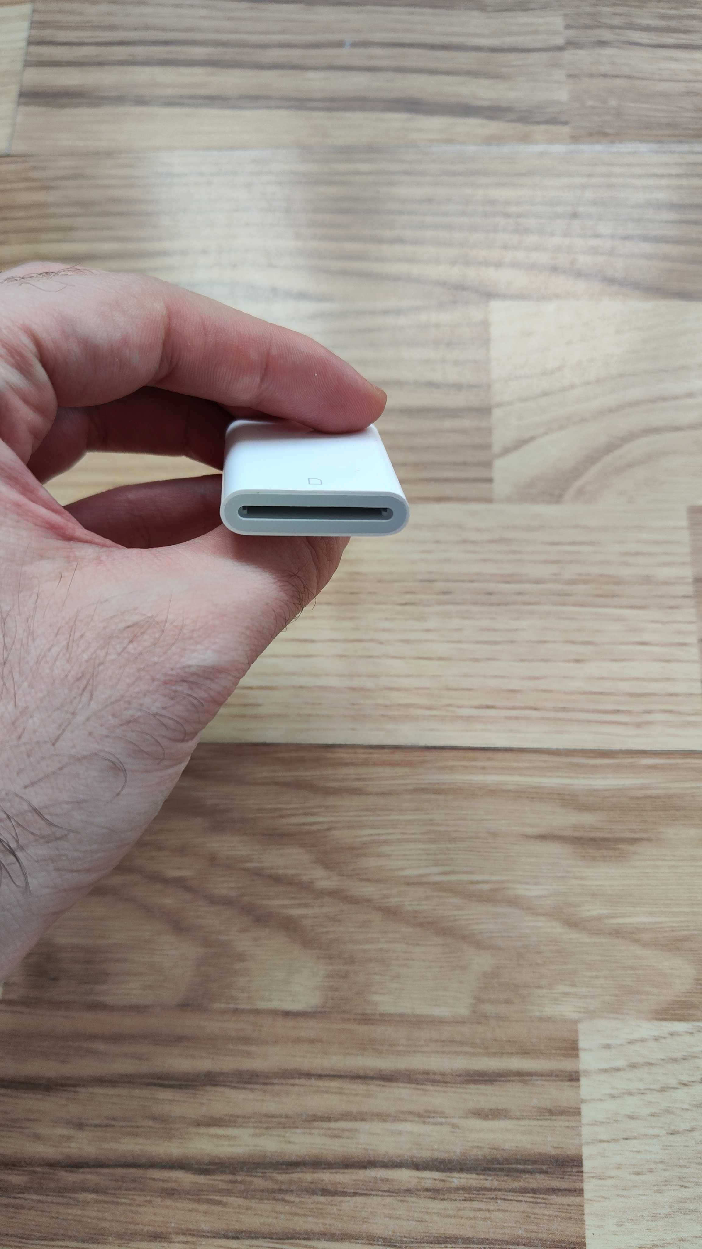 Adaptor Apple Camera Reader, Lightning to SD Card, White