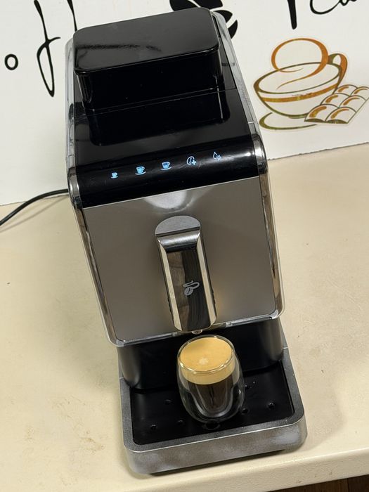 Кафемашина кафе автомат TCHİBO  с гаранция