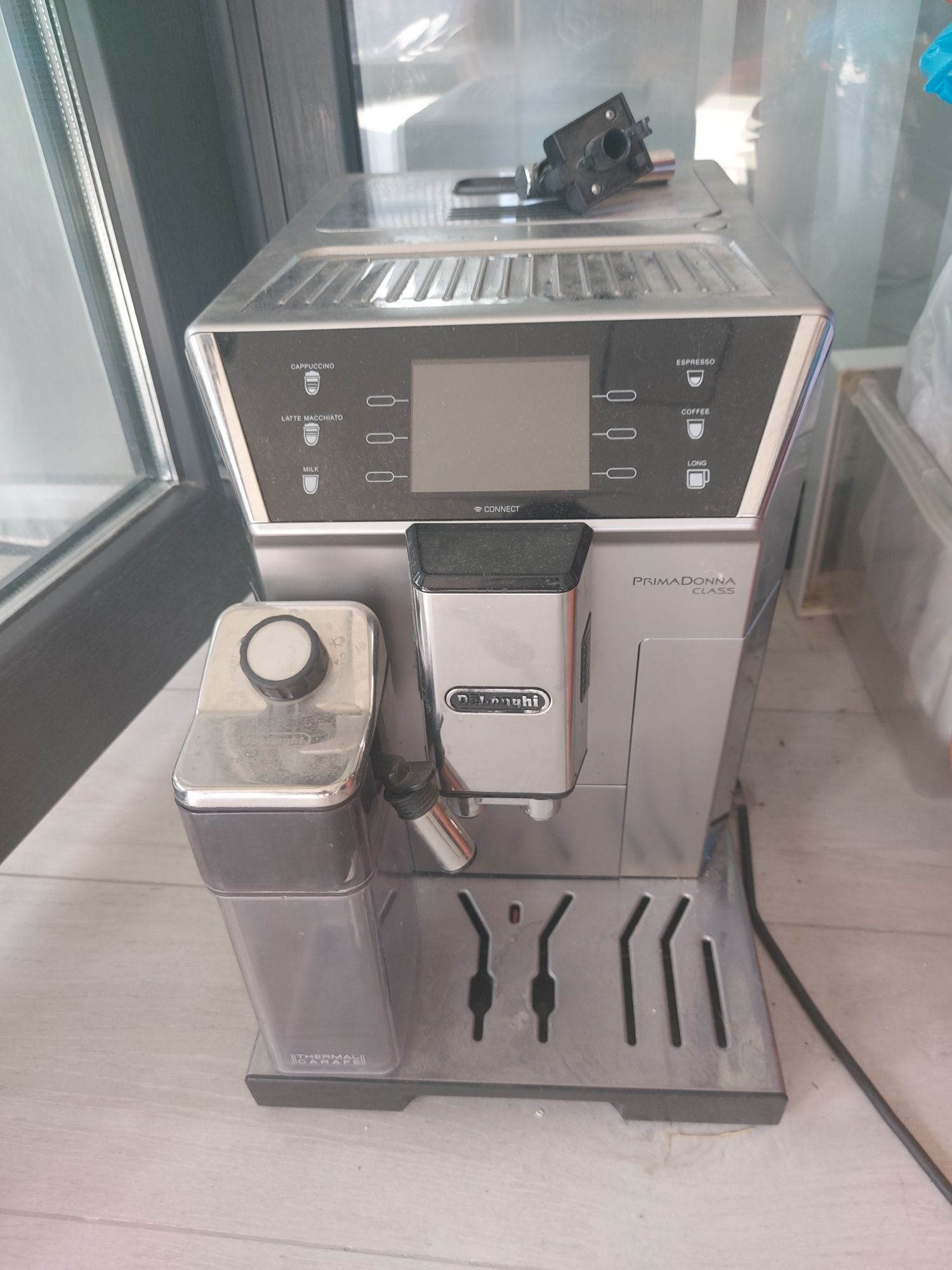 Кофемашина delonghi. PrimaDonna class