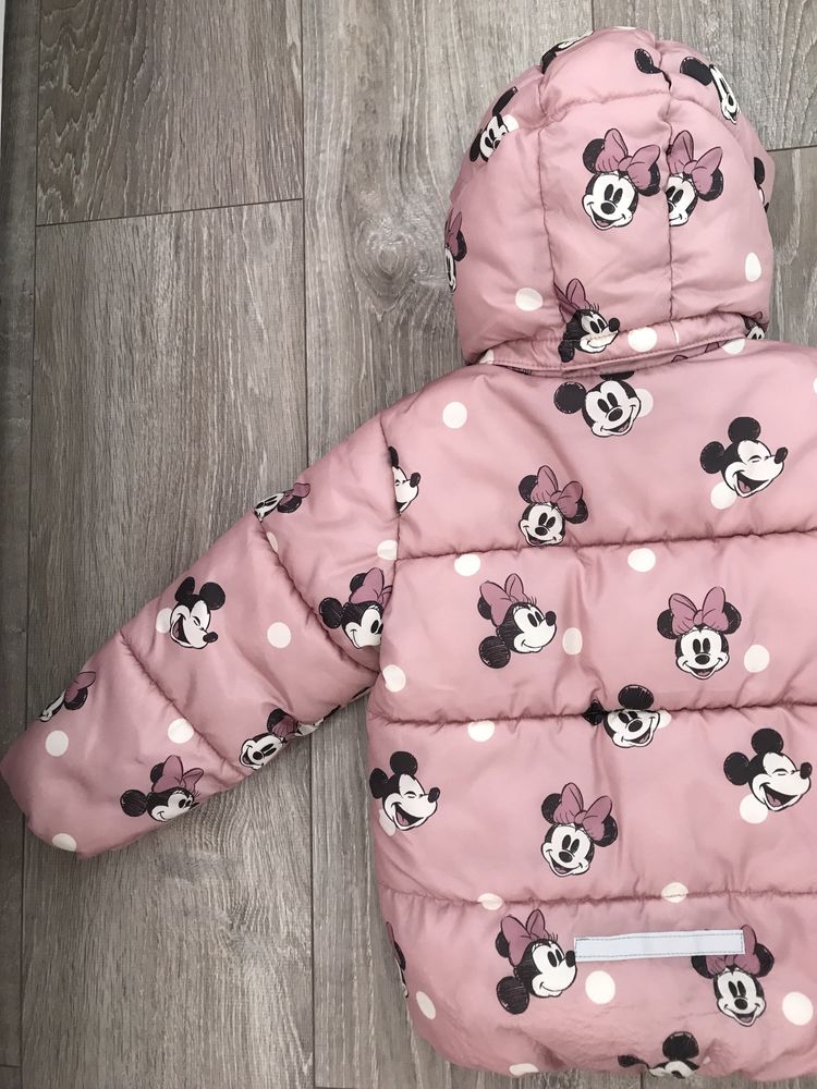 Geaca vătuită cu Minnie H&M nr.104