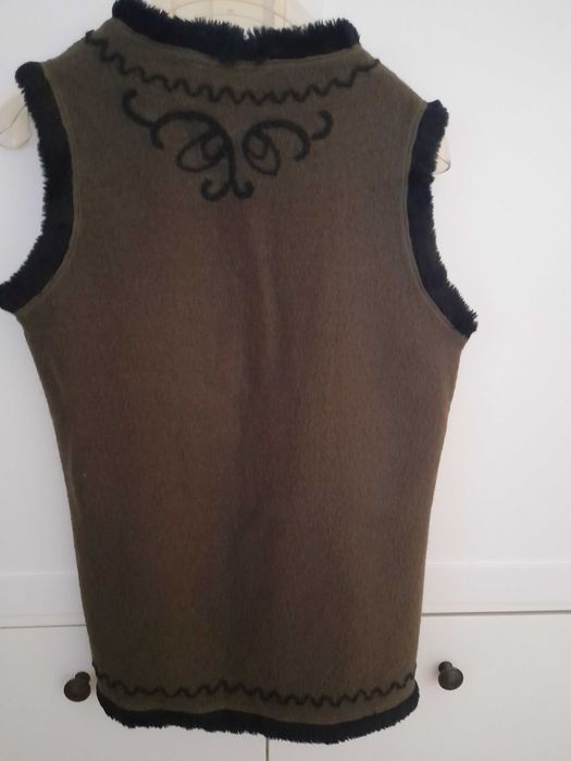 Vesta Segal, lana 100%, s, 80 lei deosebita