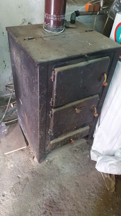 Котел за парно на дърва и въглища