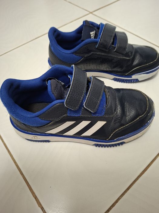 Adidas băieți marimea 33