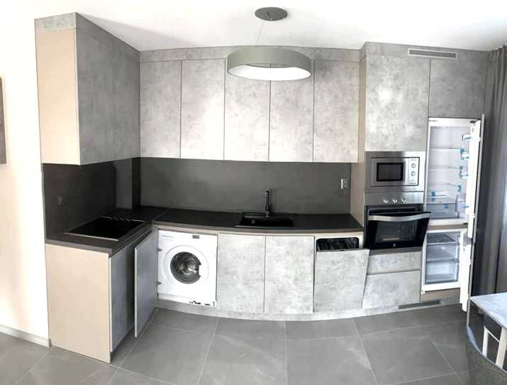 Двустаен апартамент в Центъра под наем