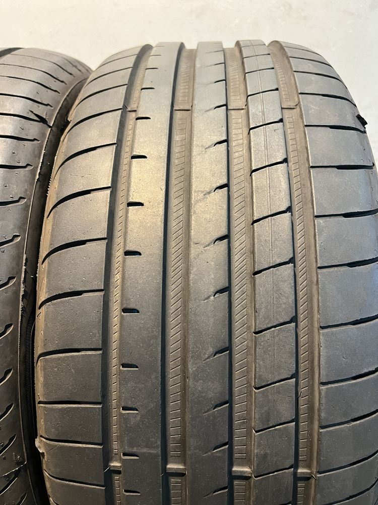 Гуми 235/45/17 GOOD YEAR Eagle F1