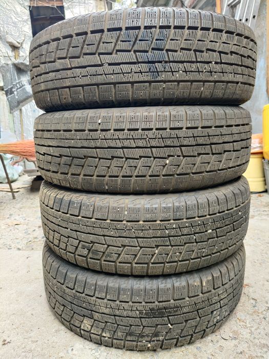 Шины 225/65/R17 Yokohama ice Guard ig 60