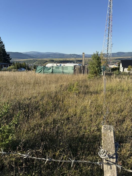 Teren de vanzare! 900 mp