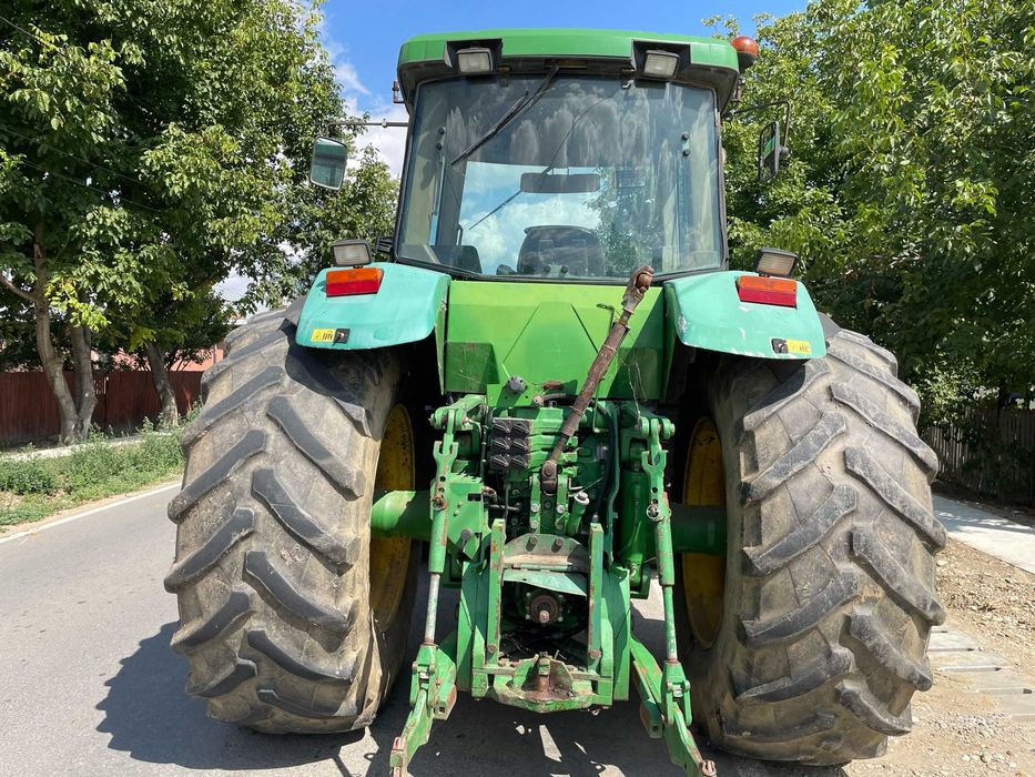 Vand John Deere 8100