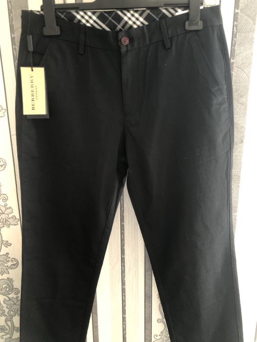 Продам брюки мужские новые.