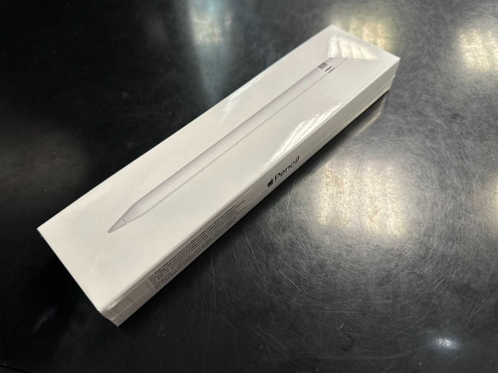 Apple Pencil 1st Gen + Adapter USB-C, нов.