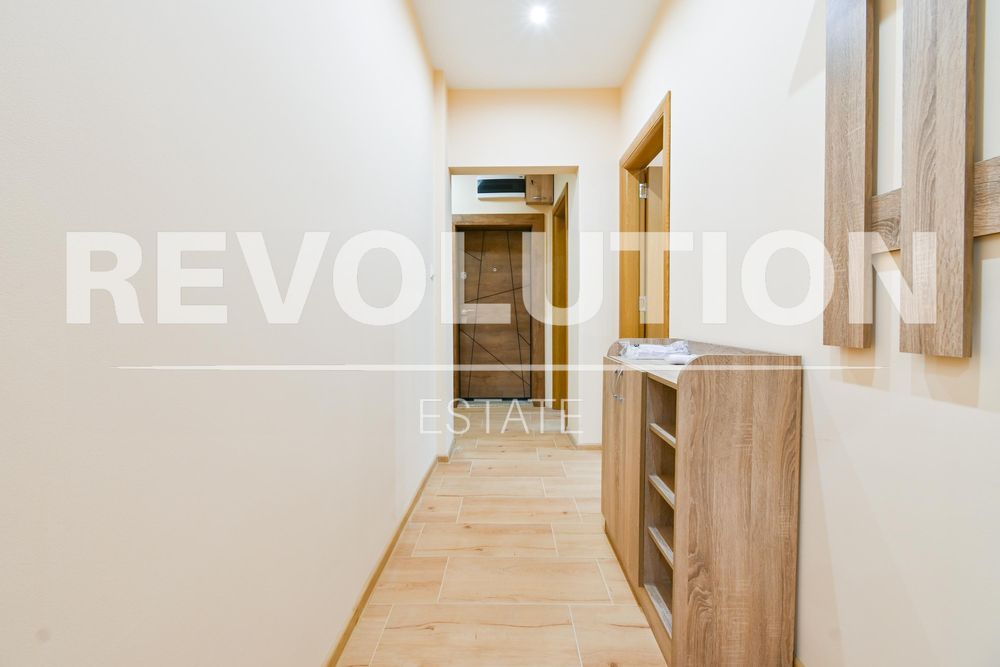 Дава се под наем Тристаен апартамент в София, Света Троица - 90 кв.м за 750 € - Снимка #3