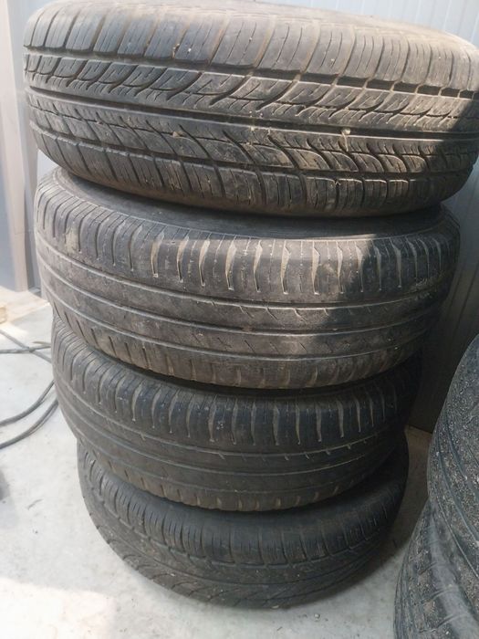 Джанти с гуми 185/70R14 Continental