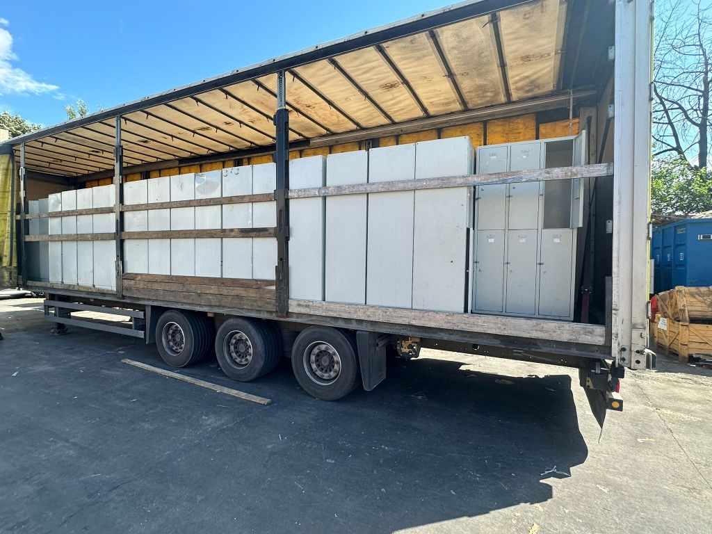 Vestiare fisete stoc 100 de bucăți