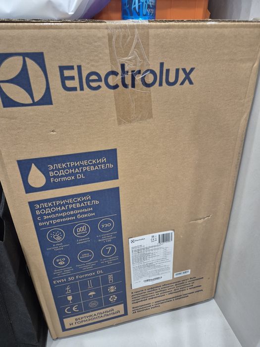Водонагреватель Electrolux новый 30 л