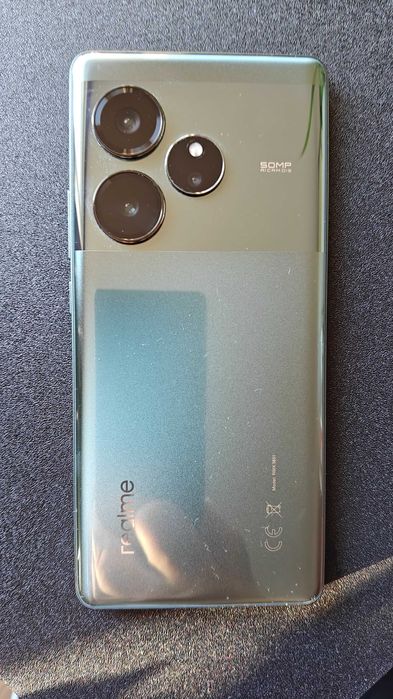 Realme GT6 - 256/8 Gb impecabil