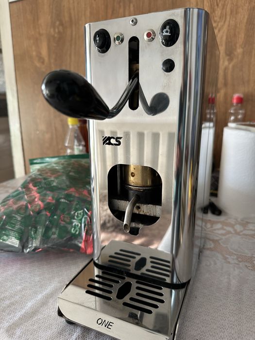 Vând expresor italian ACS One Caffe aproape nou