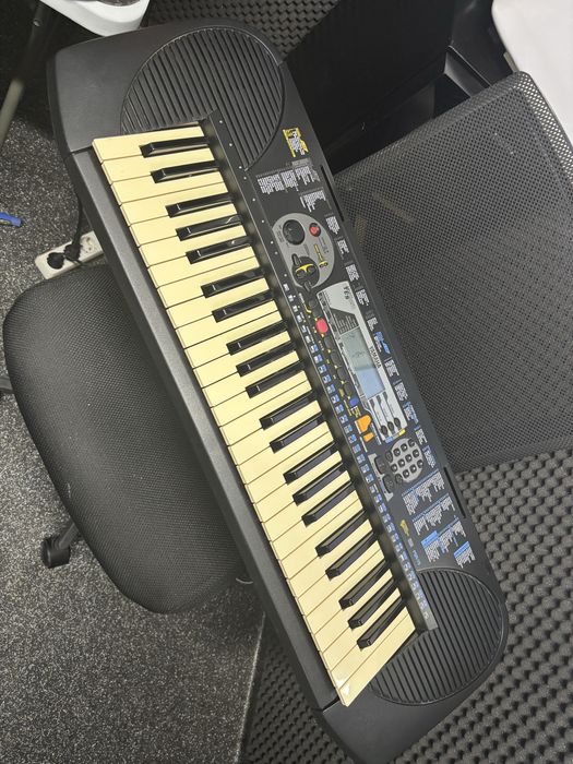 Lego orga yamaha psr 79 clape mari