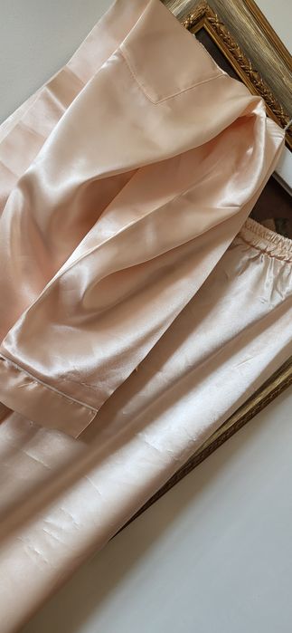 Pijama eleganta satinata Casaluna piersica