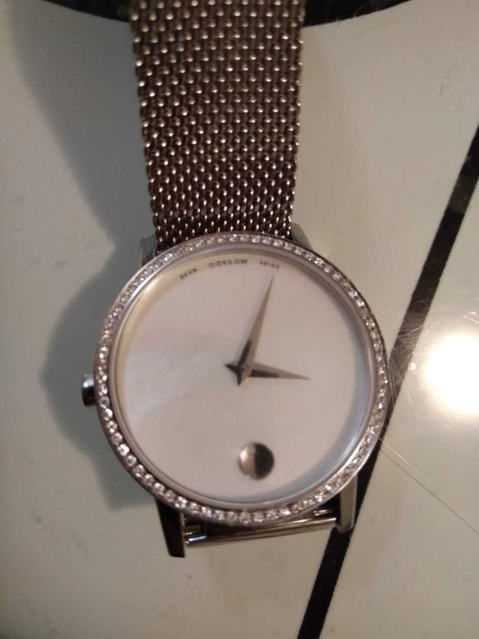 Vând Ceas Movado cu diamante