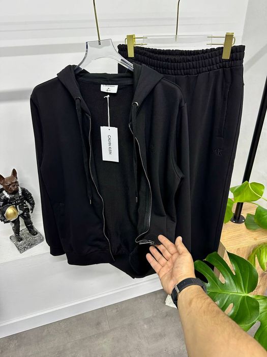 Мъжки екип Calvin Klein