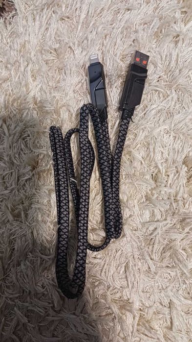 Cablu USB/C Apple incarcare rapida < 1m, solid,