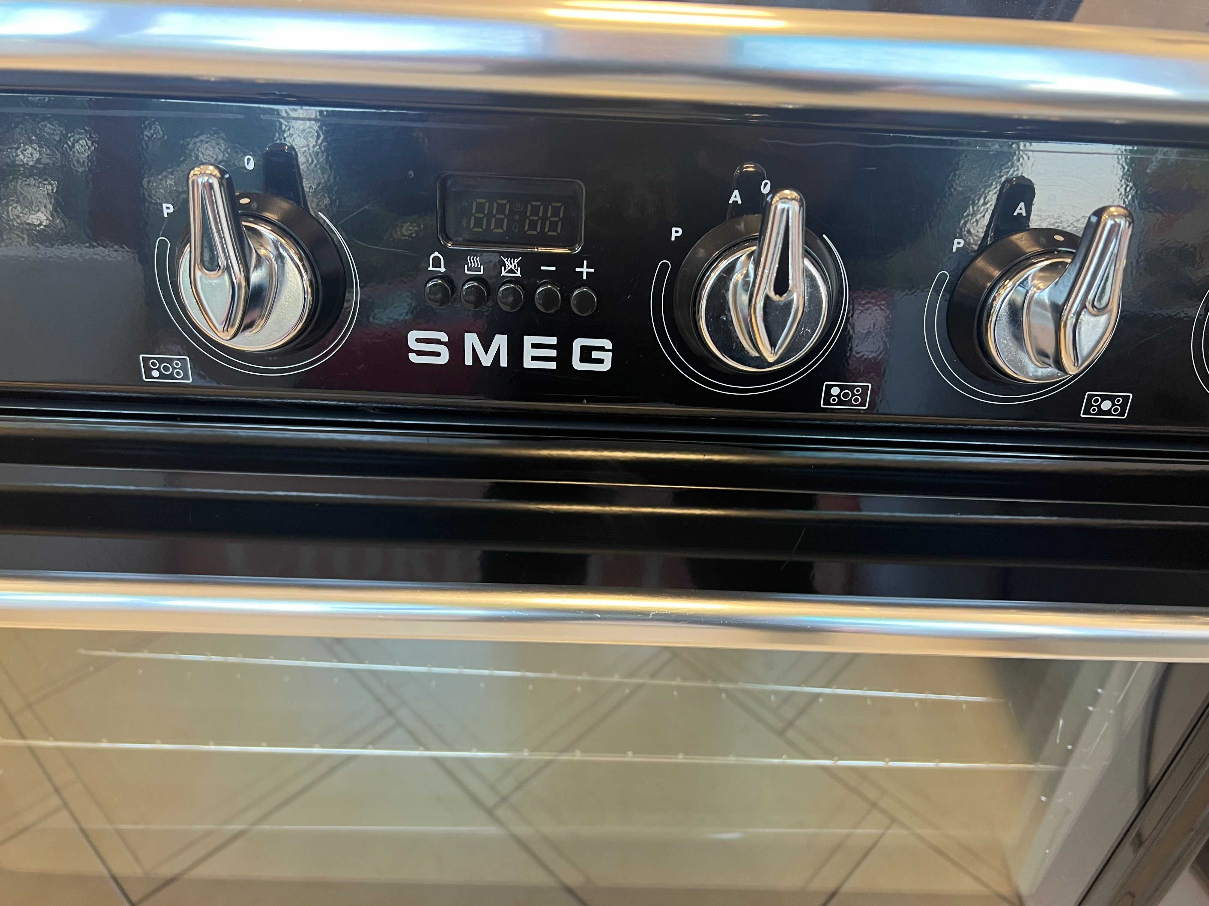 Свободно стояща печка английски стил Smeg tr90ibl9 неразличима от нова