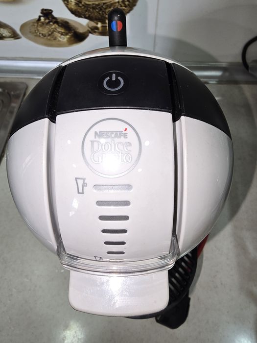 Cofe aparati juda yaxshi xolatda,sifatli Shvetsariya maxsuloti.