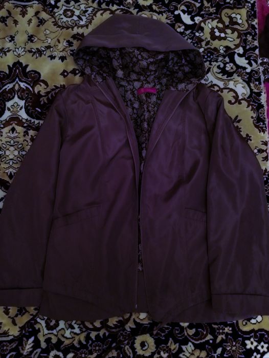 Продам куртку осень -весна р 58