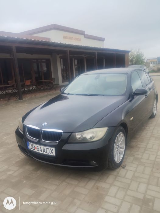 Vând BMW Seria 3 E90 320D
