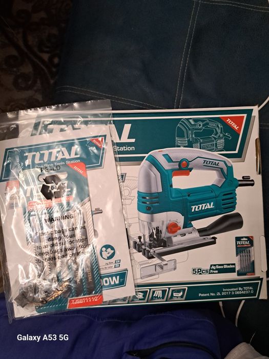 Лобзик TOTAL 800 W