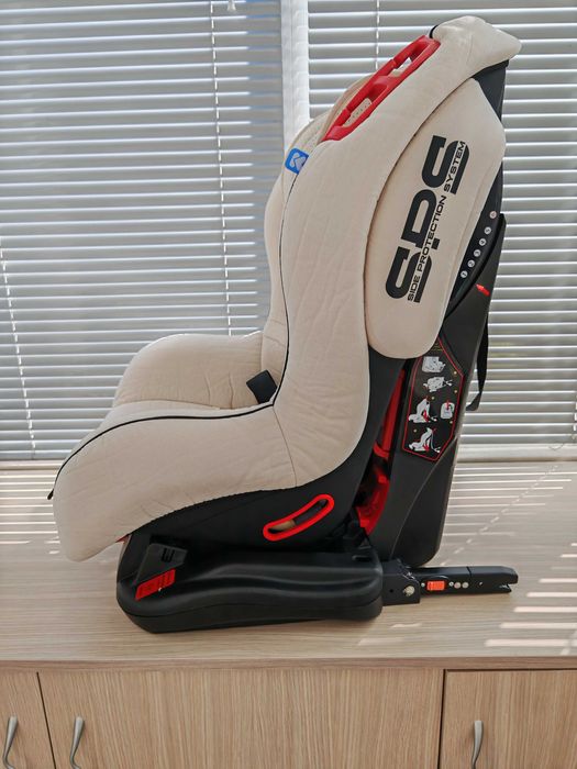 Стол за кола KikkaBoo Regent IsoFix 9-25кг.