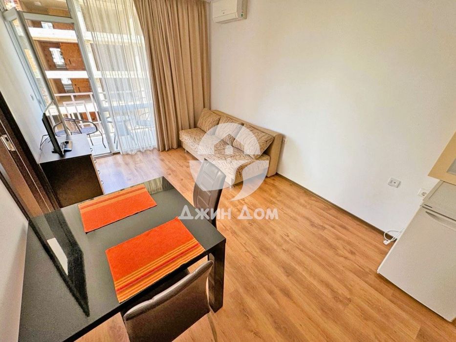 Продава се Двустаен апартамент в к.к. Слънчев бряг - 40 кв.м за 1488 €/кв.м - Снимка #1