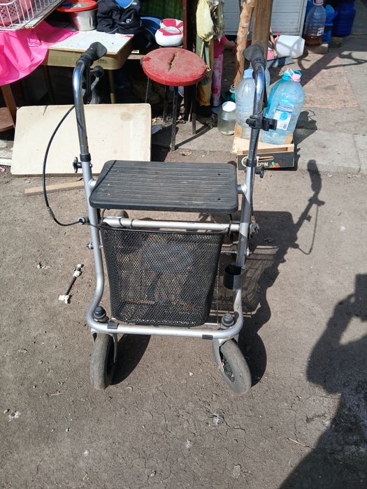 Vand rolator 4 roti
