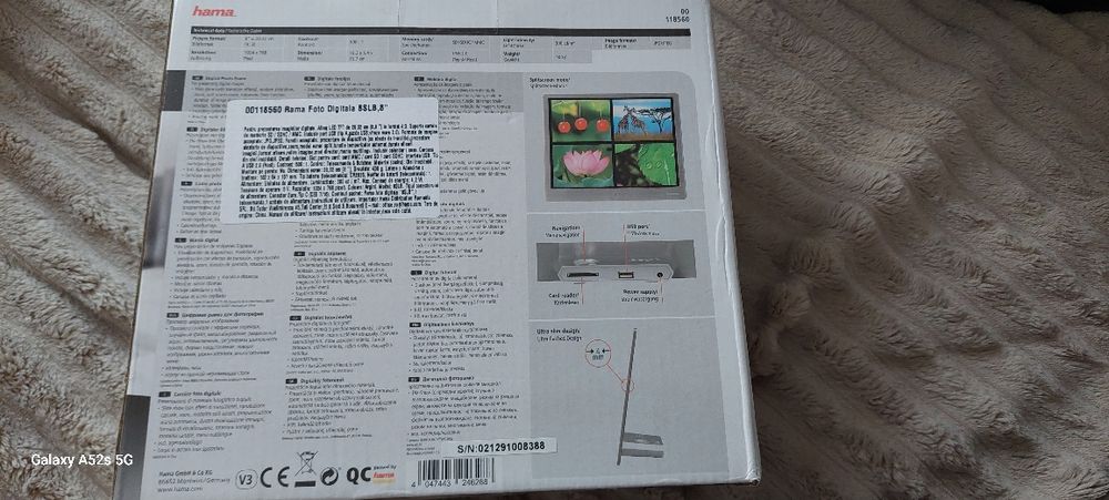 Vând rama digitala nouă la cutie