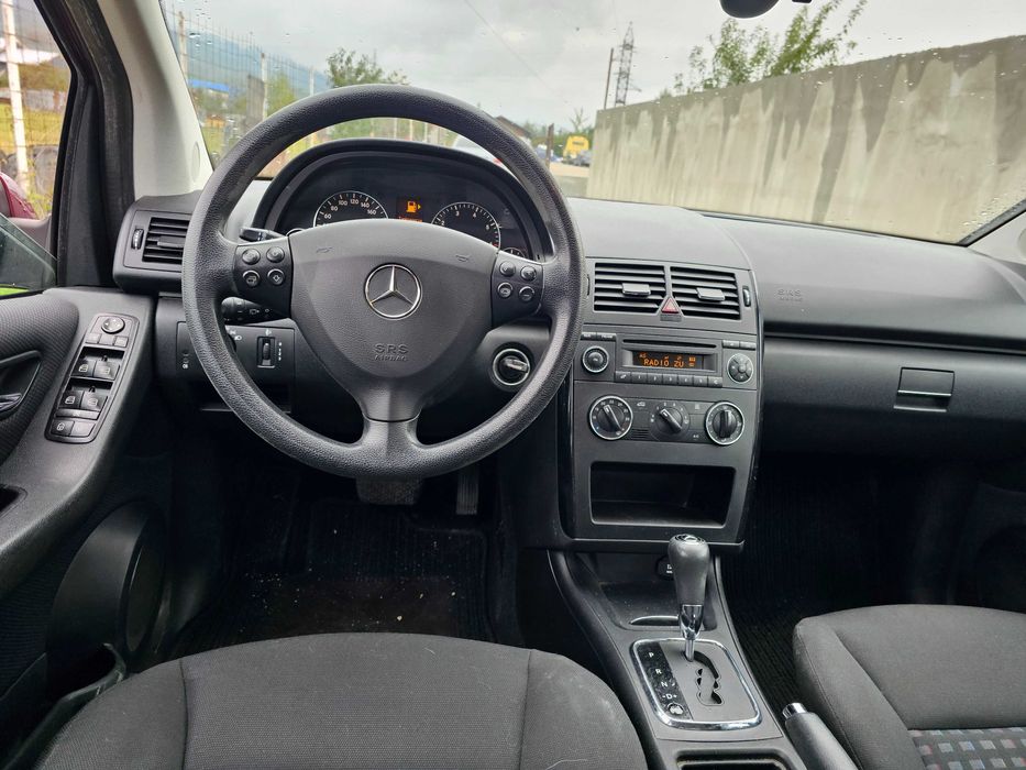 VANZARE IN RATE. Mercedes Benz A160 - 1.5, AUTOMATIC, 101.000 km