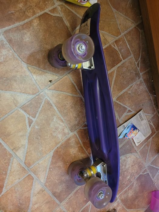 Pennyboard cu roti luminoase