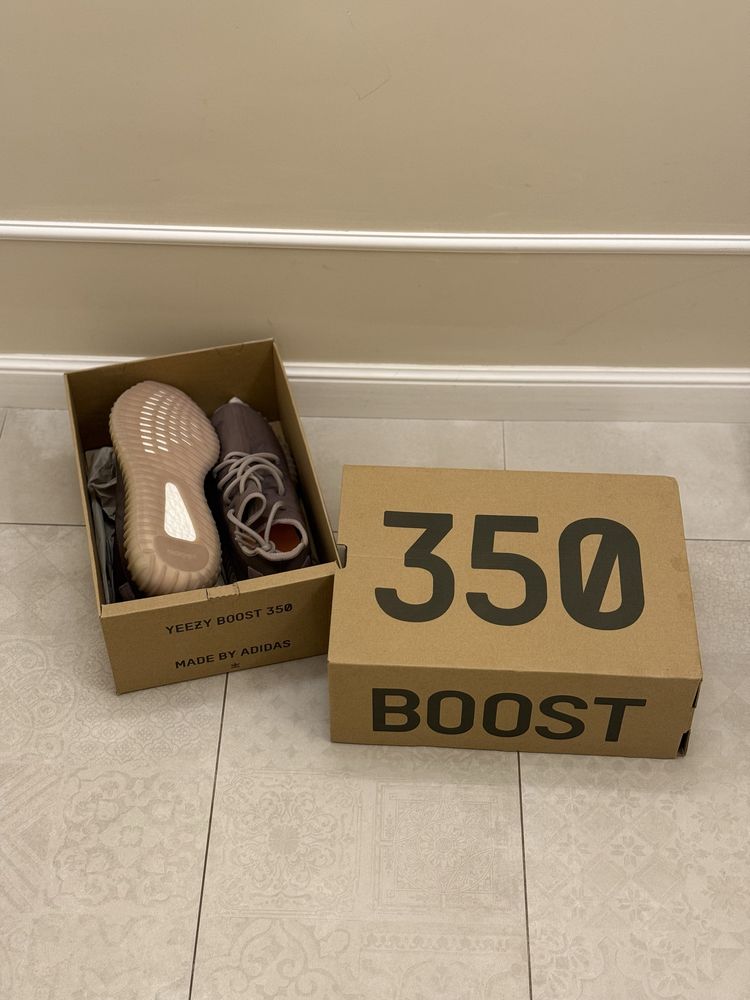 adidas YEEZY Boost 350 v2 "Mono Mist"