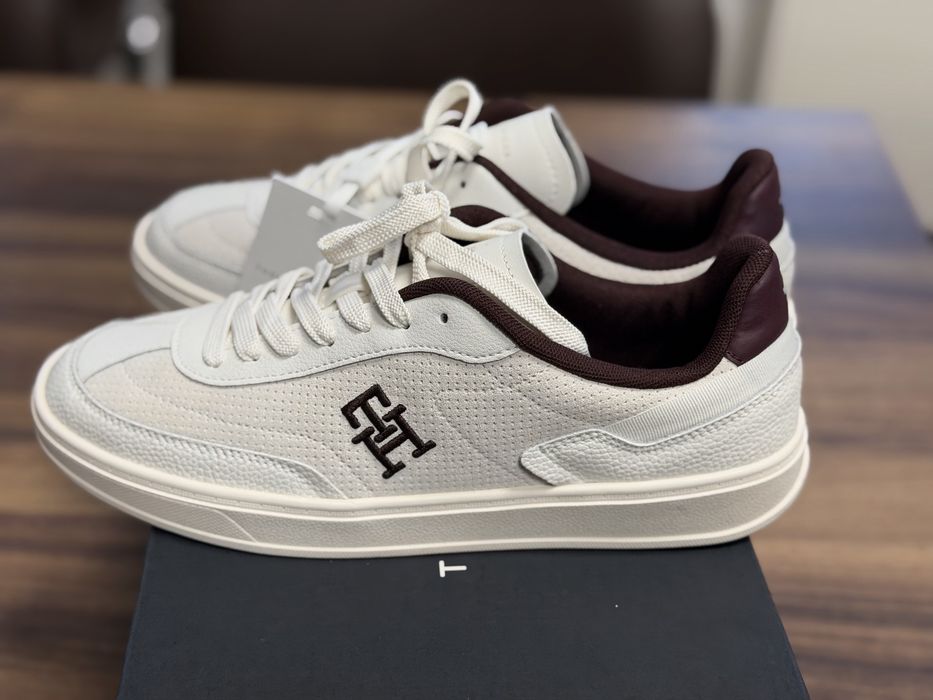 Нови кожени кецове Tommy Hilfiger