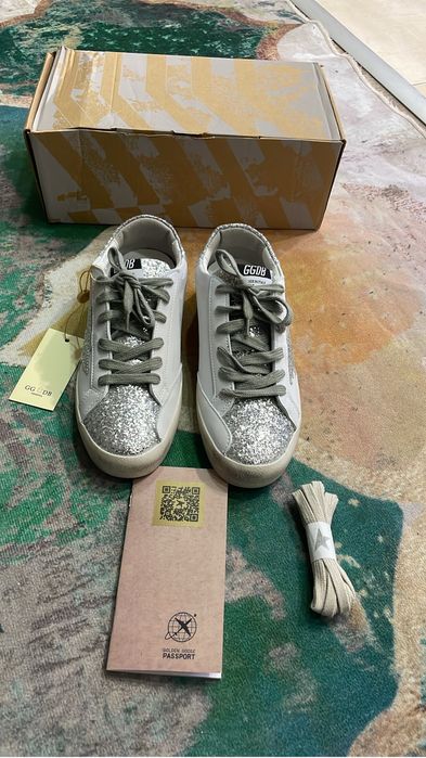 Adidasi dama golden goose