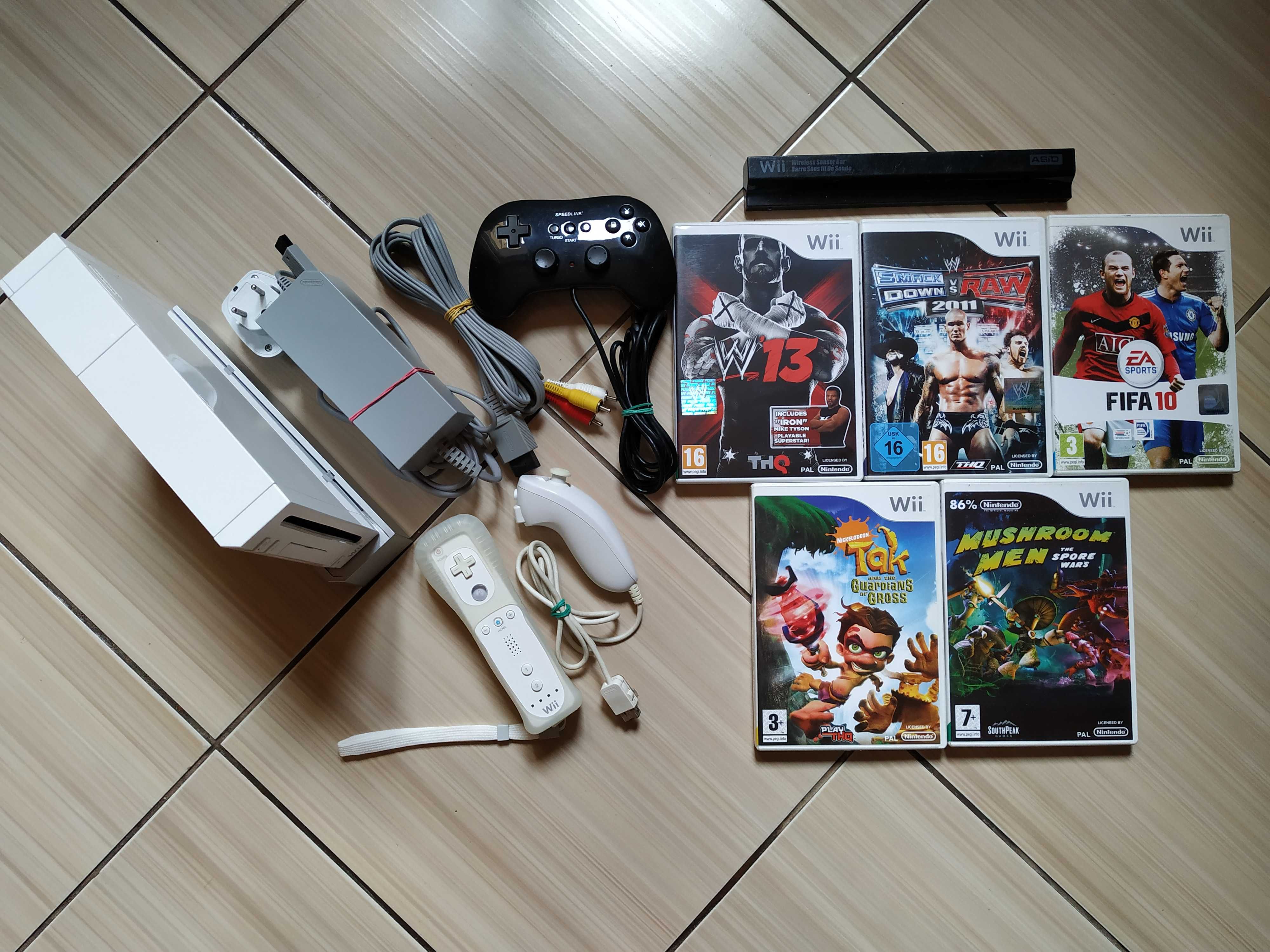 Nintendo Wii completa cu toate accesoriile originale si jocuri incluse