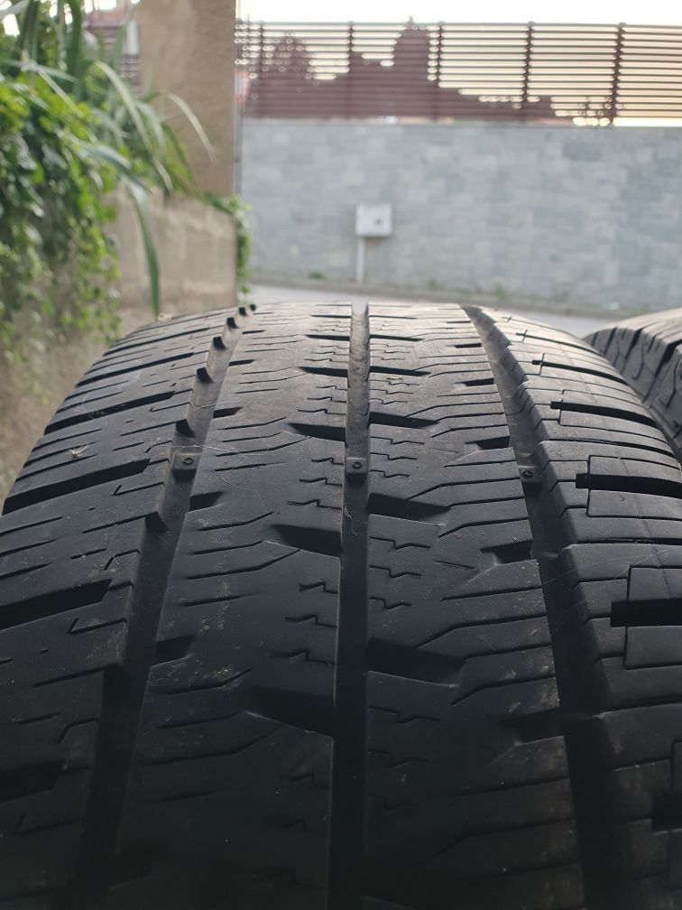 225/65 R16  Continental VanContact