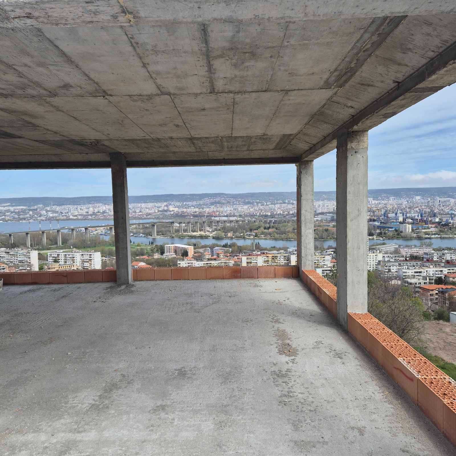 Тристаен апартамент, ет.2, 70.53 м2, цена: €95,000